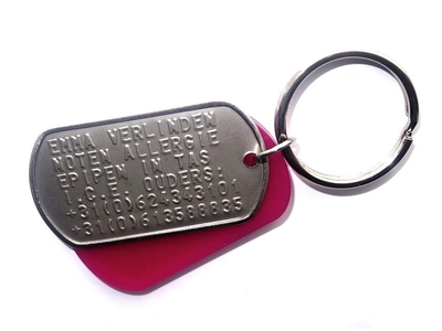 Dogtag met sleutelhanger in diverse kleuren