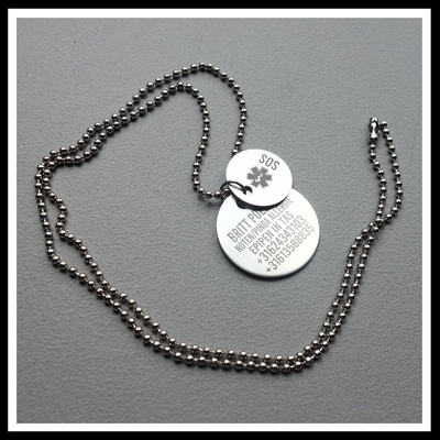 Medische penning gegraveerd aluminium incl. nikkelvrije ketting